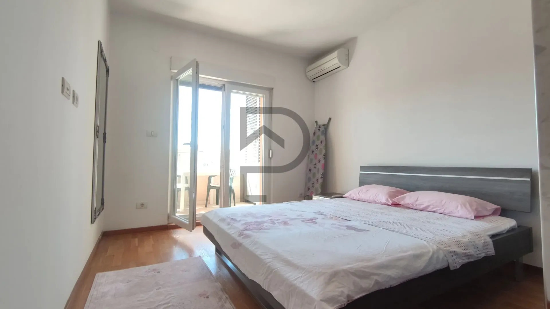 Rent, one bedroom apartment, 54m², City Kvart, Podgorica