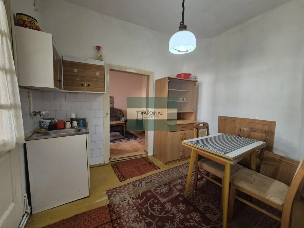 Prodaja, kuća, 75m², Centar, Jagodina