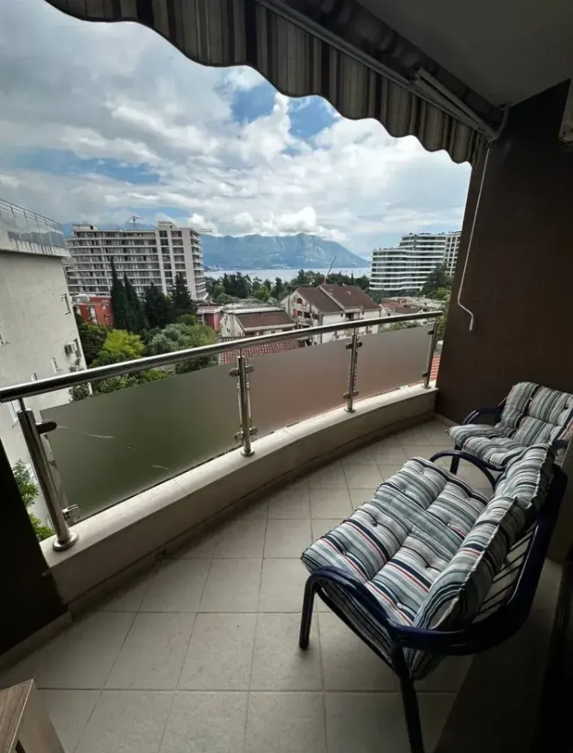 Sale, three bedroom apartment, 95m², Rozino, Budva