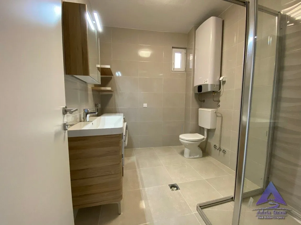 Rent, three bedroom apartment, 115m², Bečići, Budva