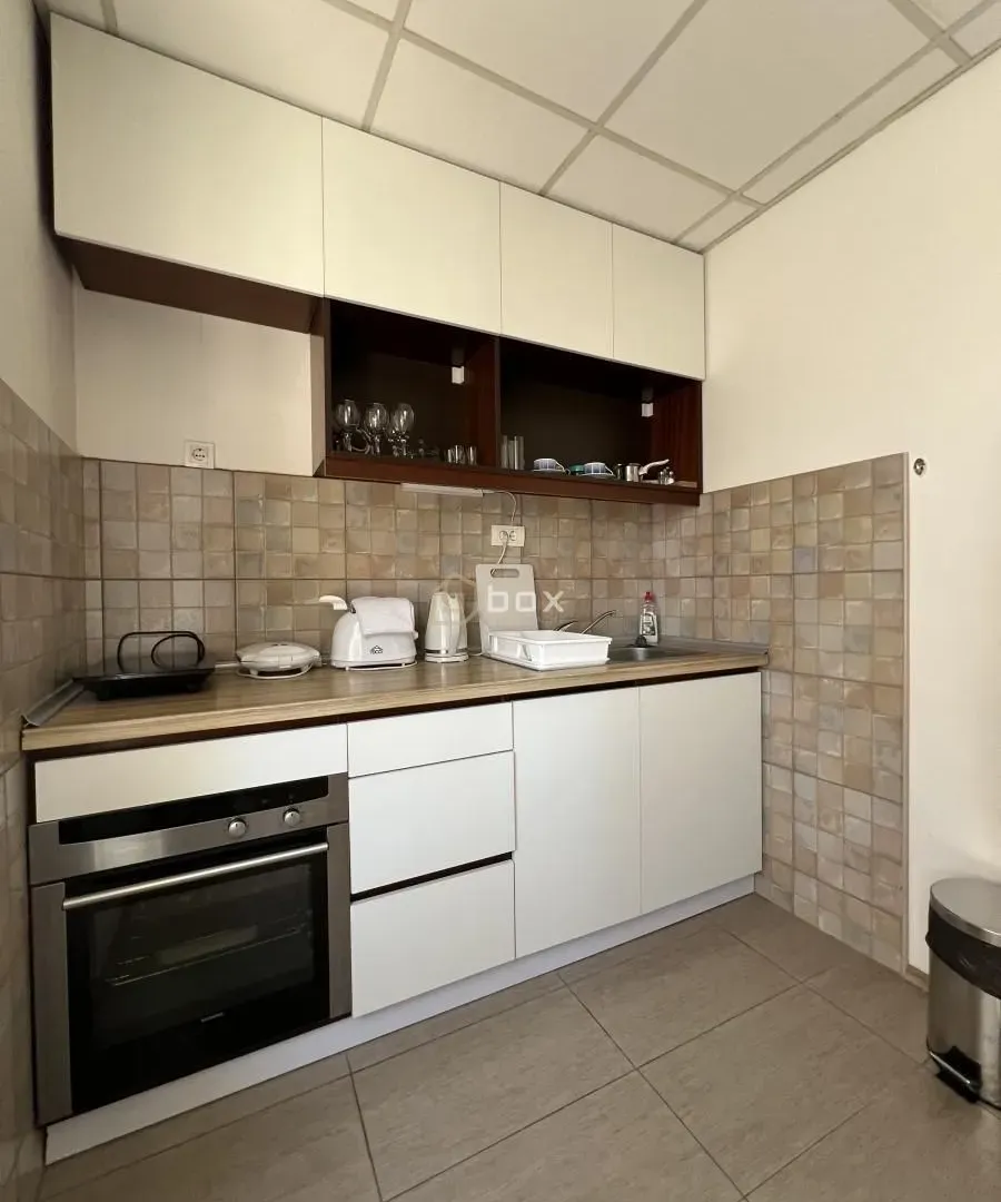 Prodaja, kuća, 174m², Medijana, Niš