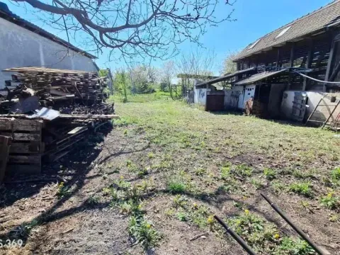 Prodaja, kuća, 248m², Dobanovci, Surčin - image 20