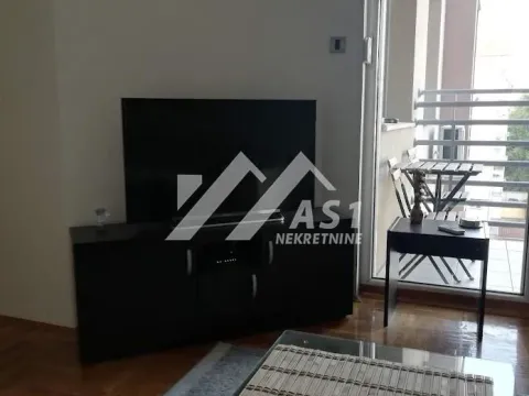 Izdavanje, jednosoban stan, 42m², Rotkvarija, Novi Sad Sve Podlokacije - image 2
