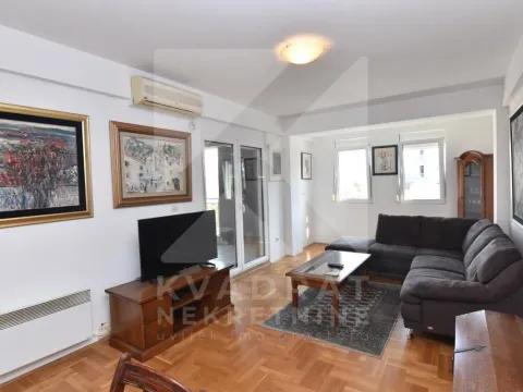Rent, two bedroom apartment, 90m², Preko Morače, Podgorica - image 1