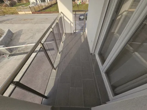 Izdavanje, jednosoban stan, 47m², Zagorič, Podgorica - image 9