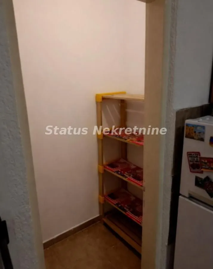 Prodaja, dvosoban stan, 44m², Grbavica, Novi Sad Sve Podlokacije