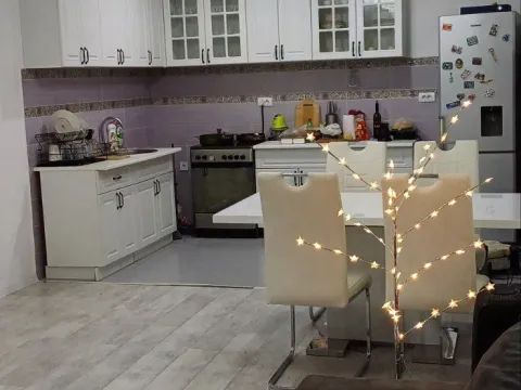 Izdavanje, kuća, 260m², Donji Kokoti, Podgorica - image 4