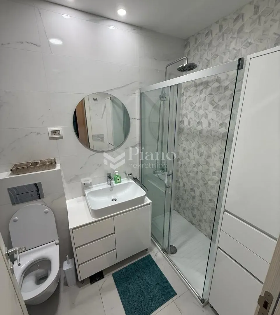 Rent, one bedroom apartment, 53m², Central Point, Podgorica