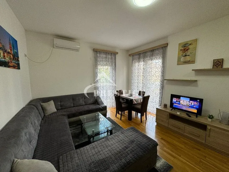 Izdavanje, jednosoban stan, 55m², Preko Morače, Podgorica