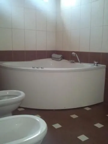 Rent, office space, 864m², Altina, Beograd
