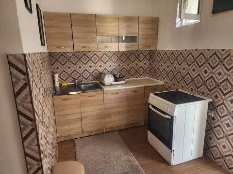 Sale, house, 120m², Velika Plaža, Ulcinj - image 13