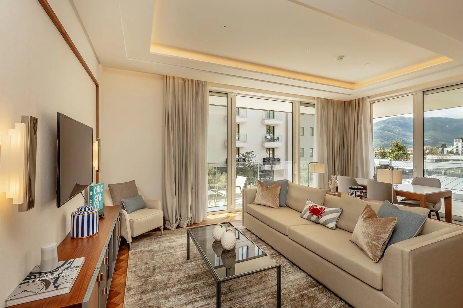 Rent, one bedroom apartment, 74m², Porto Montenegro, Tivat
