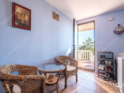 Sale, house, 153m², Tivat, Crna Gora - image 23