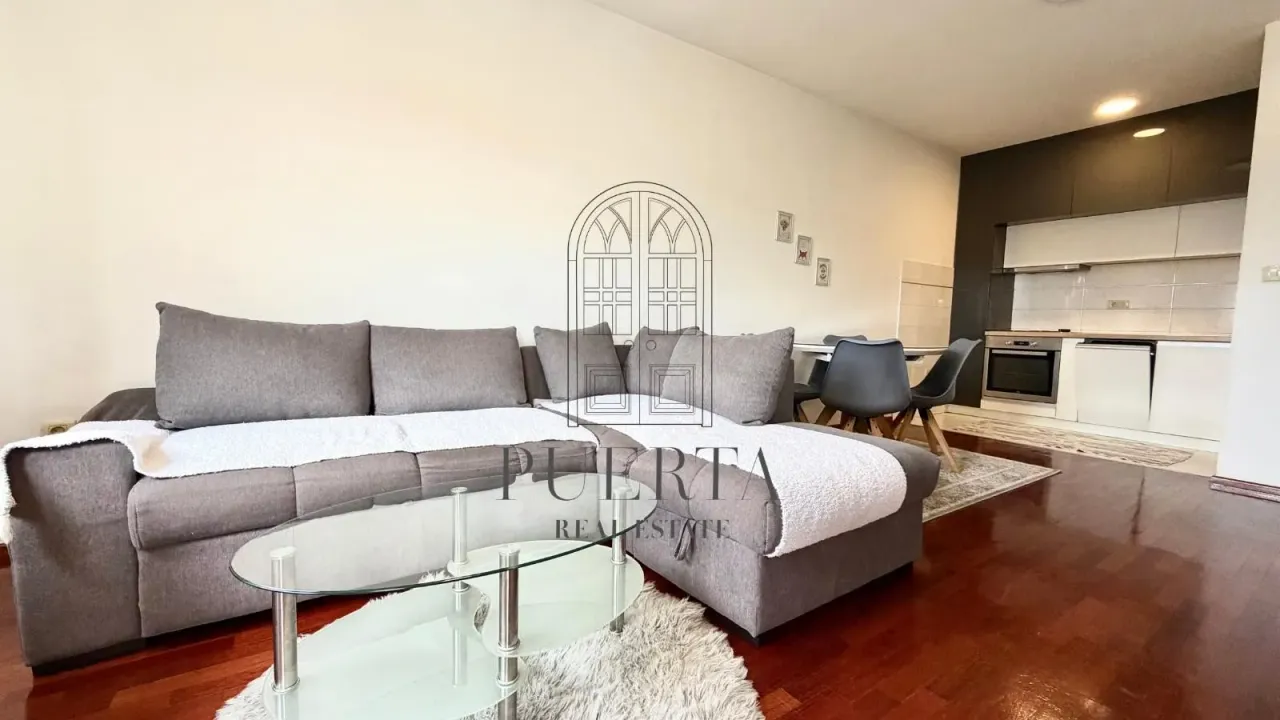 Rent, one bedroom apartment, 45m², Stari Aerodrom, Podgorica
