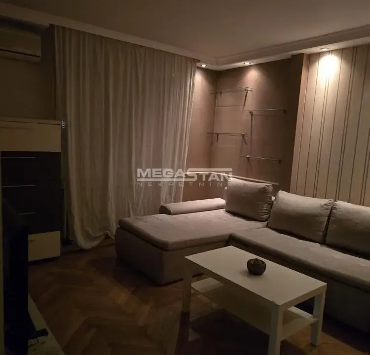 Rent, one bedroom apartment, 45m², Stari Grad, Beograd
