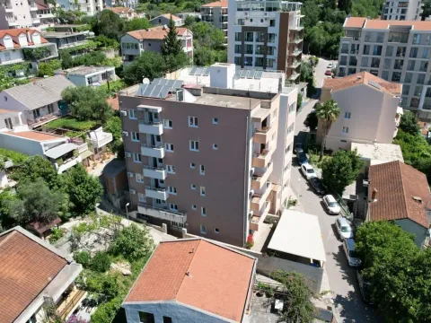 Prodaja, kuća, 1000m², Bečići, Budva - image 9