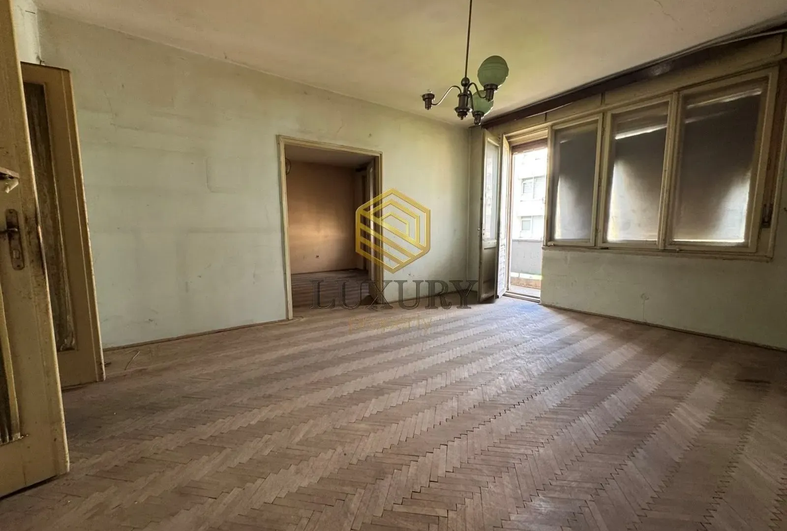 Sale, two bedroom apartment, 85m², Centar, Podgorica