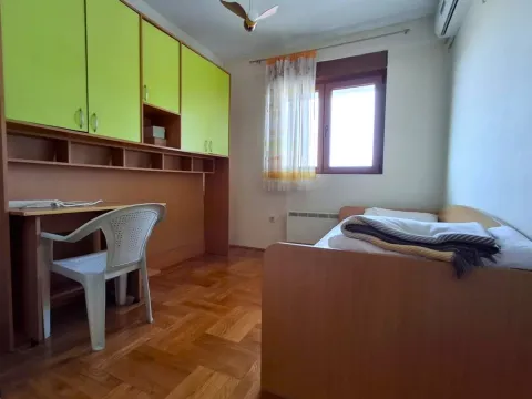 Rent, apartment, 68m², Stari Aerodrom, Podgorica - image 9