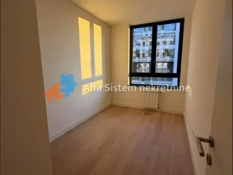 Izdavanje, trosoban stan, 71m², Savski Venac, Beograd - image 5