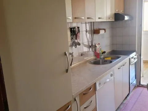 Izdavanje, jednosoban stan, 54m², Makedonsko naselje, Bar - image 9