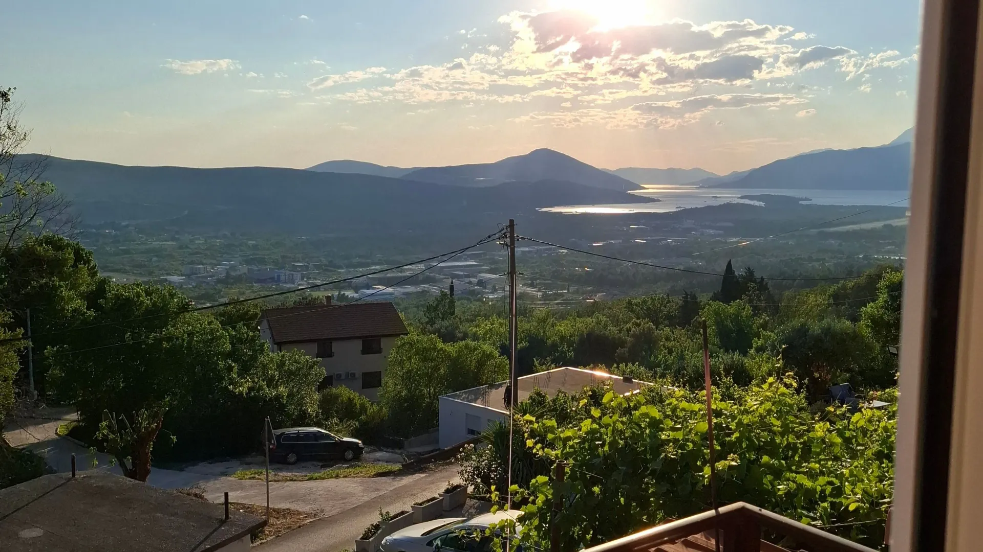 Rent, two bedroom apartment, 70m², Dub, Kotor