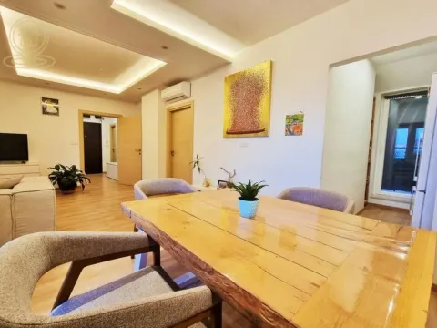 Prodaja, četvorosoban stan, 82m², Lekino Brdo, Voždovac Sve Podlokacije - image 2