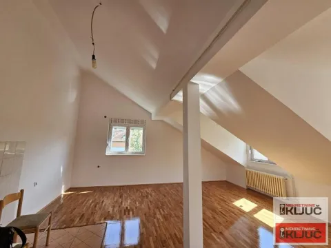 Prodaja, jednosoban stan, 37m², Detelinara, Novi Sad Sve Podlokacije - image 6