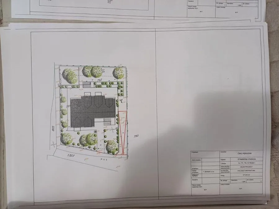 Prodaja, plac, 700m², Kotor, Crna Gora