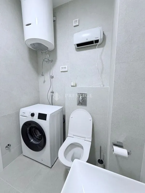 Izdavanje, jednosoban stan, 39m², Pobrežje, Podgorica