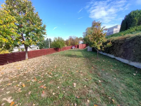 Prodaja, plac, 1300m², Ribnjak, Petrovaradin - image 12