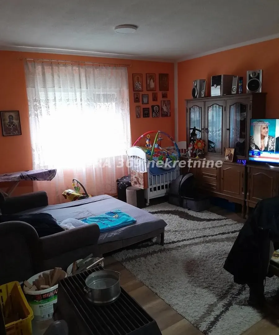 Prodaja, kuća, 132m², Budisava, Novi Sad Sve Podlokacije