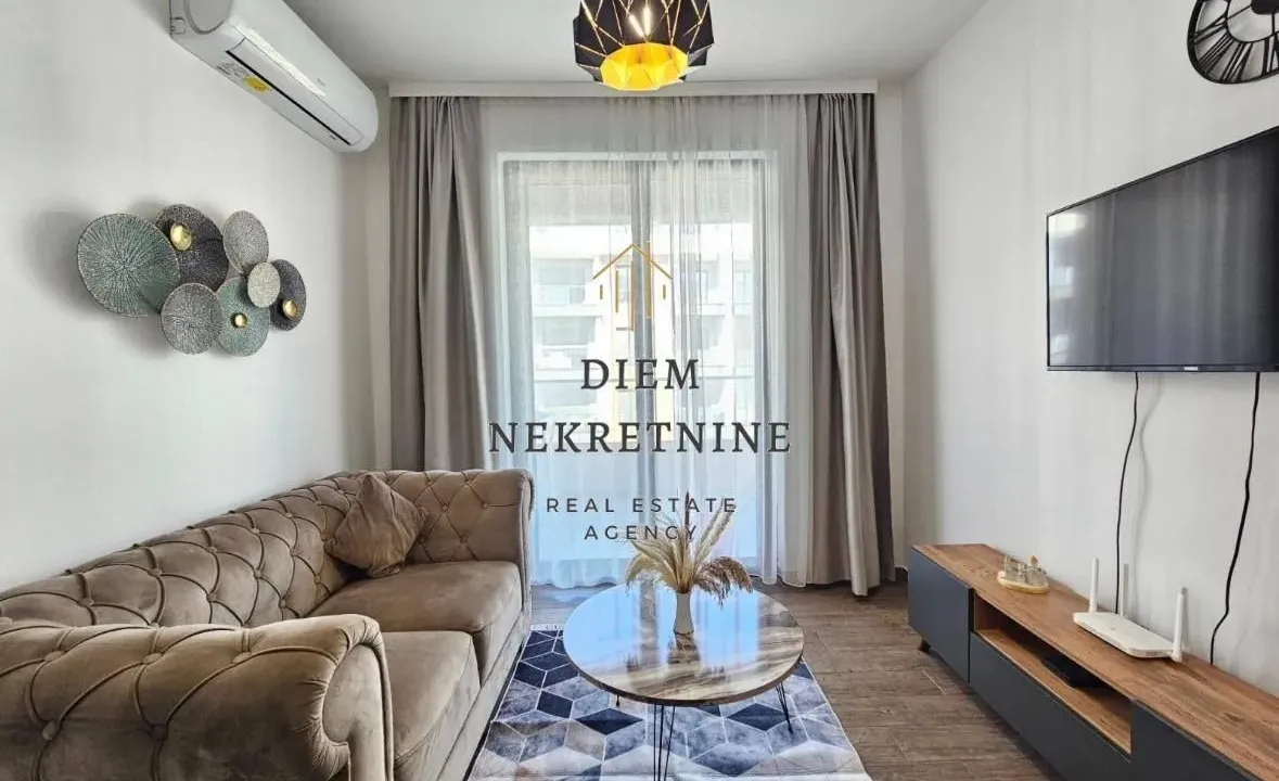 Izdavanje, jednosoban stan, 40m², Šušanj, Bar