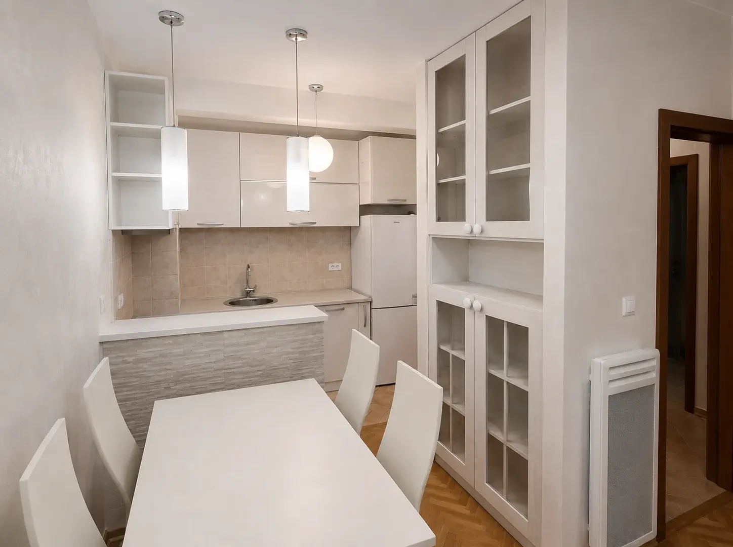 Izdavanje, jednosoban stan, 42m², Zabjelo, Podgorica