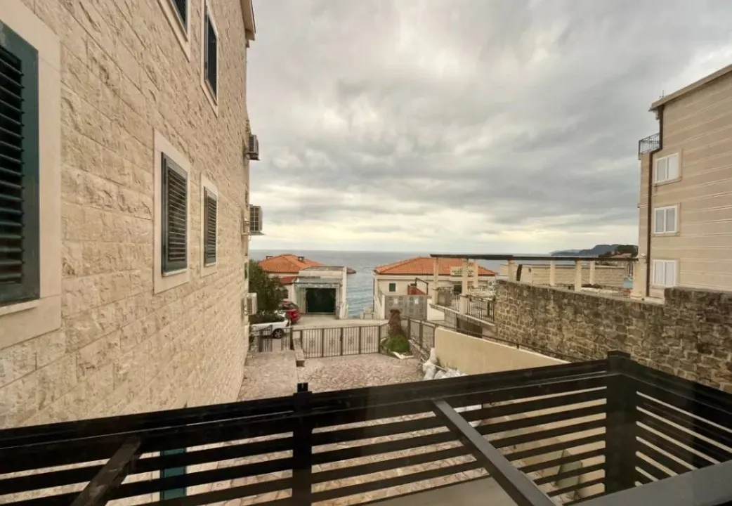 Prodaja, jednosoban stan, 62m², Sveti Stefan, Budva