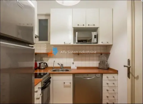 Izdavanje, trosoban stan, 80m², Zeleni Venac, Beograd - image 5