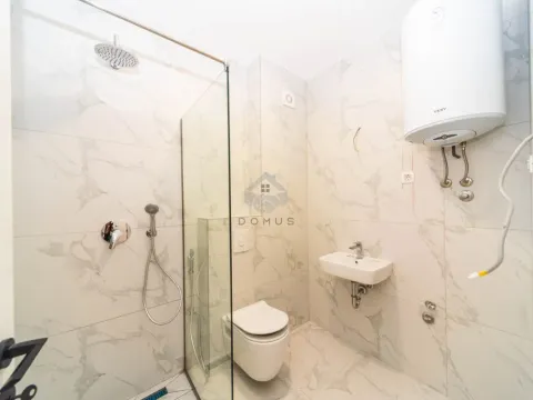 Izdavanje, jednosoban stan, 47m², Stari Aerodrom, Podgorica - image 7