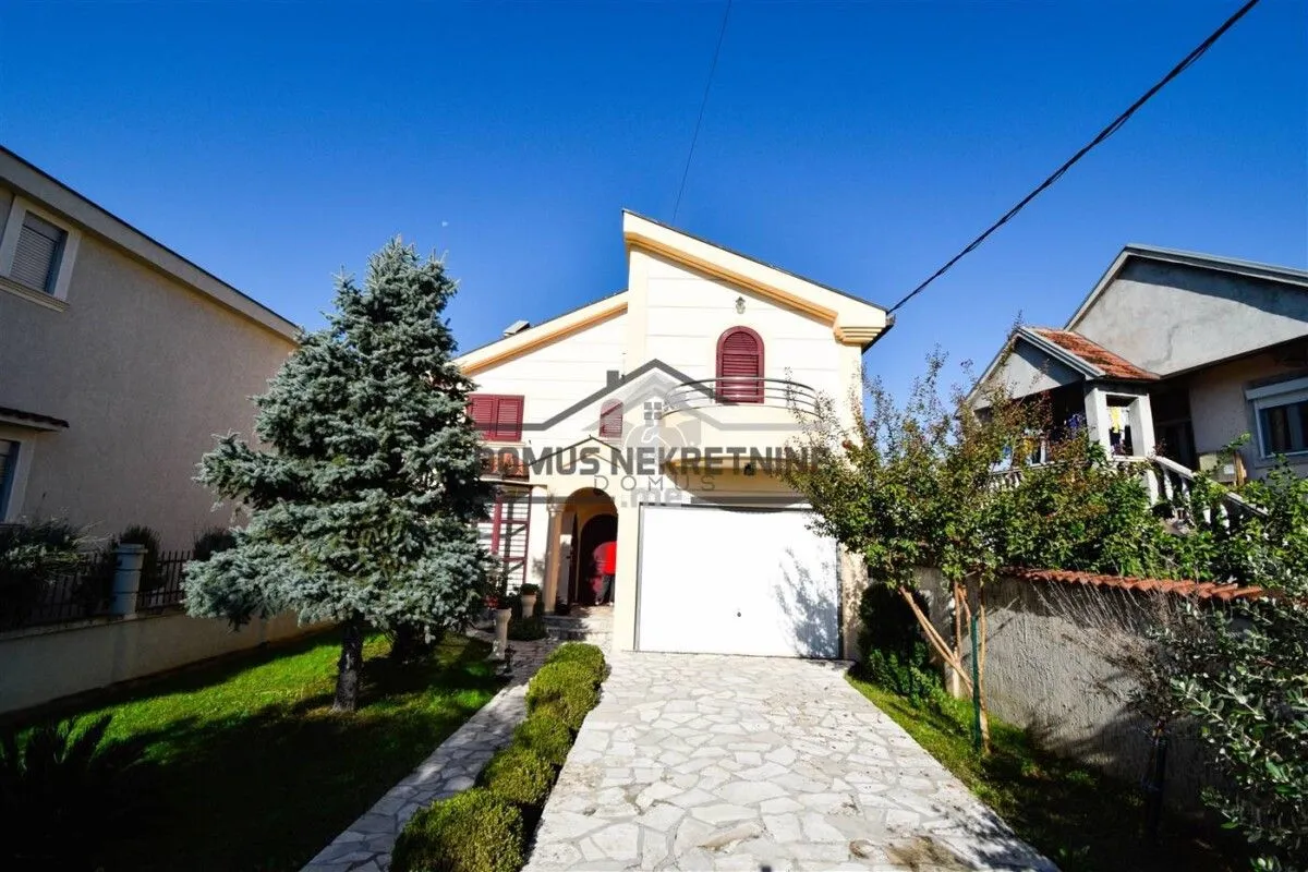 Izdavanje, kuća, 200m², Donja Gorica, Podgorica