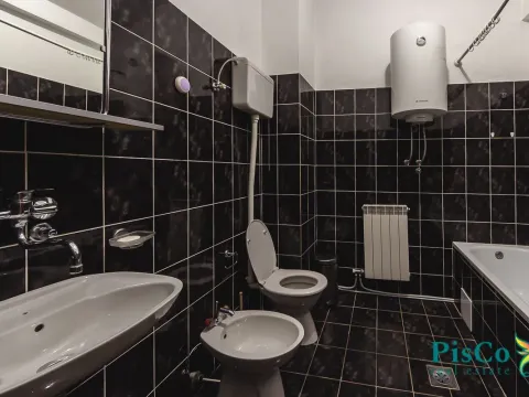 Izdavanje, kuća, 250m², Zabjelo, Podgorica - image 6