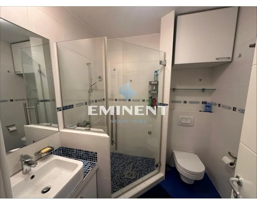 Izdavanje, trosoban stan, 90m², Arena, Novi Beograd Sve Podlokacije