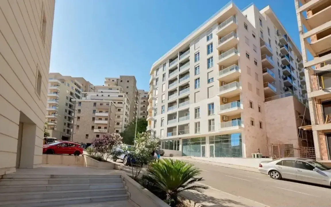 Sale, one bedroom apartment, 47m², Bečići, Budva
