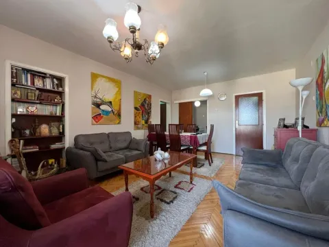 Sale, two bedroom apartment, 75m², Lepa Kata, Podgorica - image 2