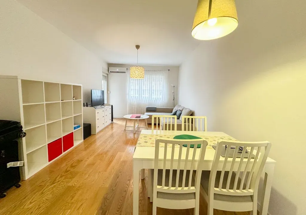 Rent, one bedroom apartment, 49m², Central Point, Podgorica