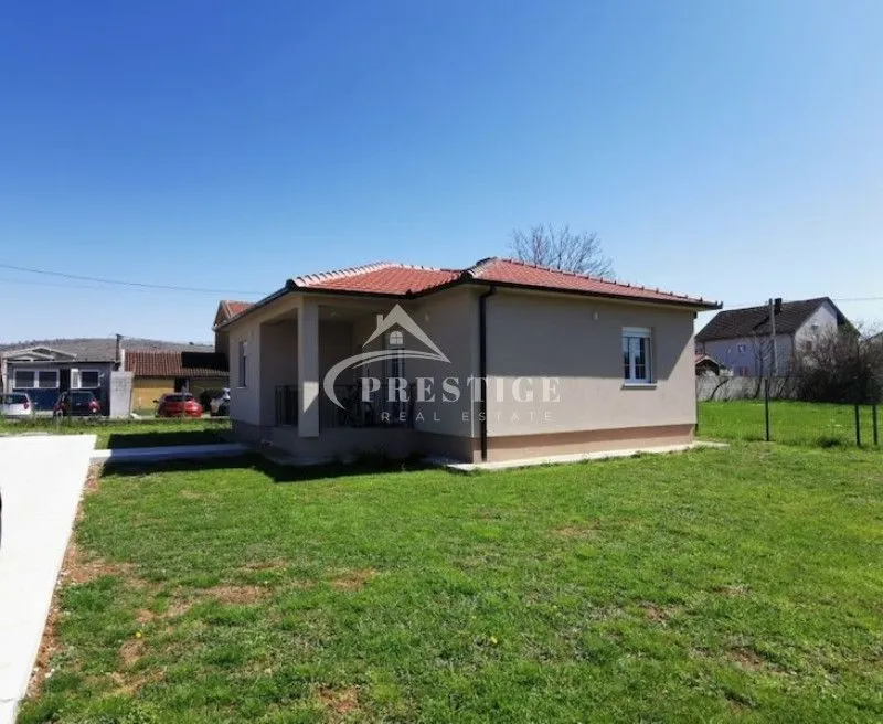 Prodaja, kuća, 74m², Tološi, Podgorica