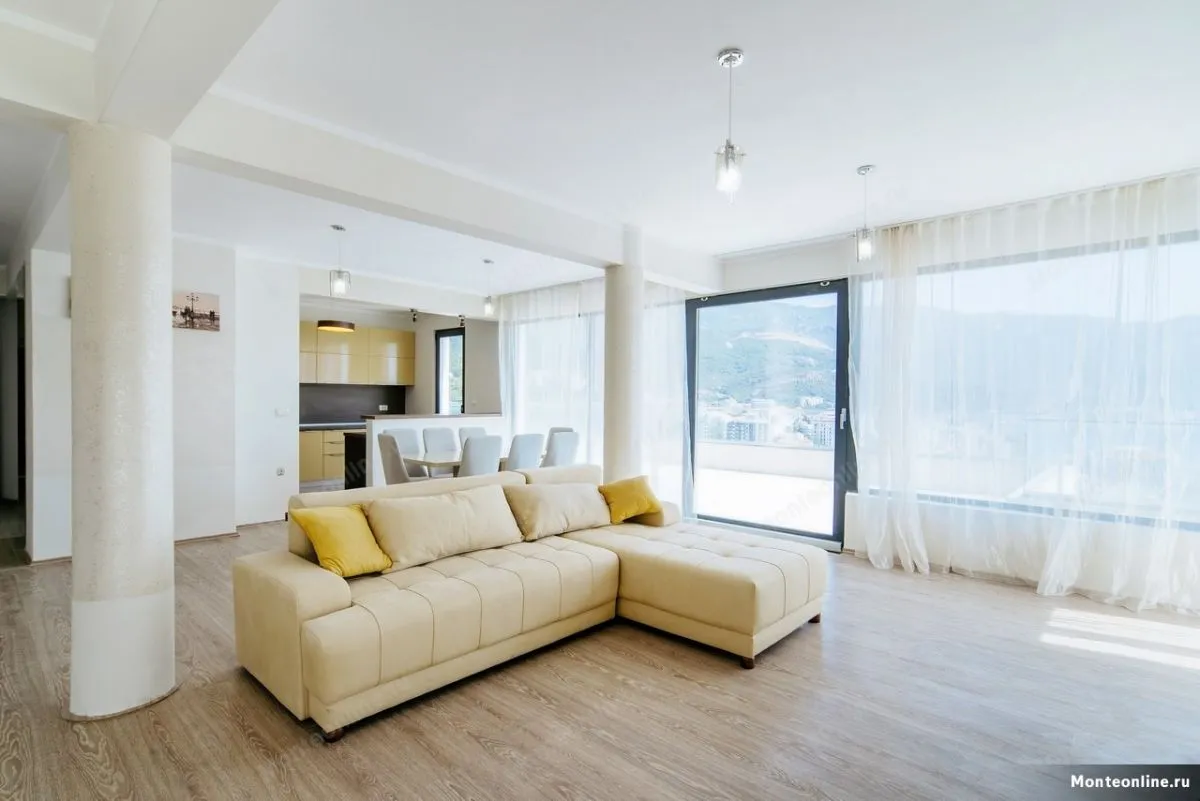 Sale, three bedroom apartment, 233m², Budva, Crna Gora