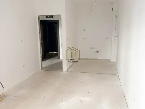 Prodaja, jednosoban stan, 43m², Stari Aerodrom, Podgorica - image 4