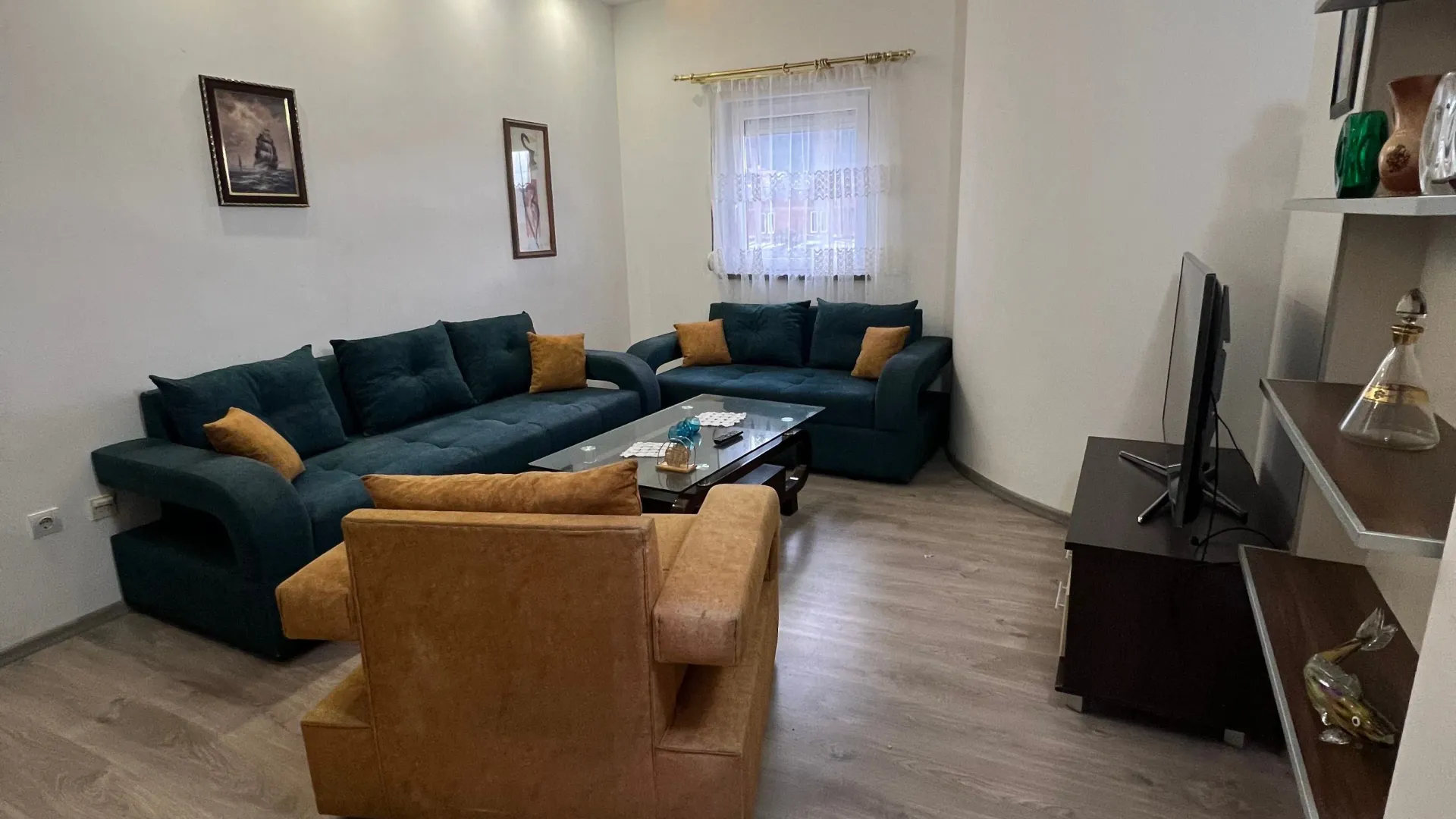 Rent, two bedroom apartment, 100m², Bjeliši, Bar