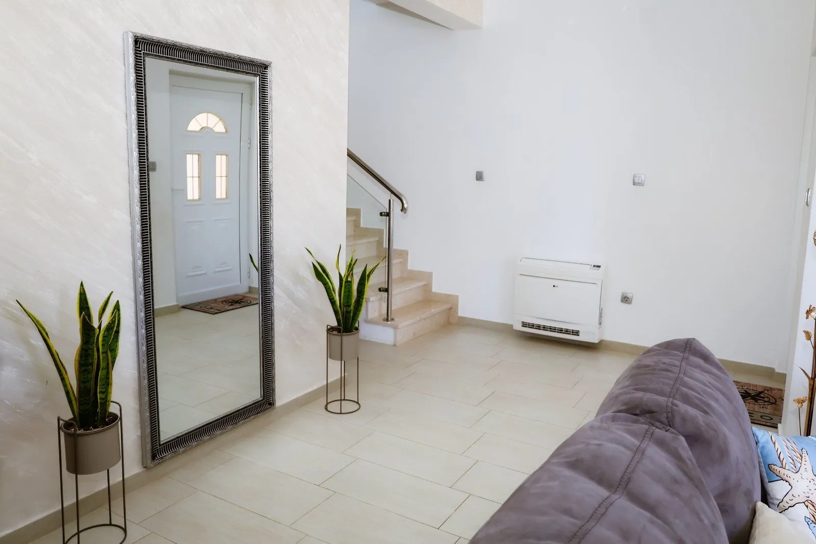 Izdavanje, kuća, 170m², Bigova, Kotor