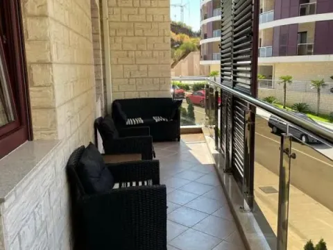 Sale, one bedroom apartment, 60m², Bečići, Budva - image 9