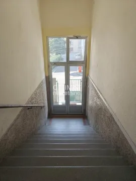 Sale, two bedroom apartment, 67m², Senjak, Beograd - image 20