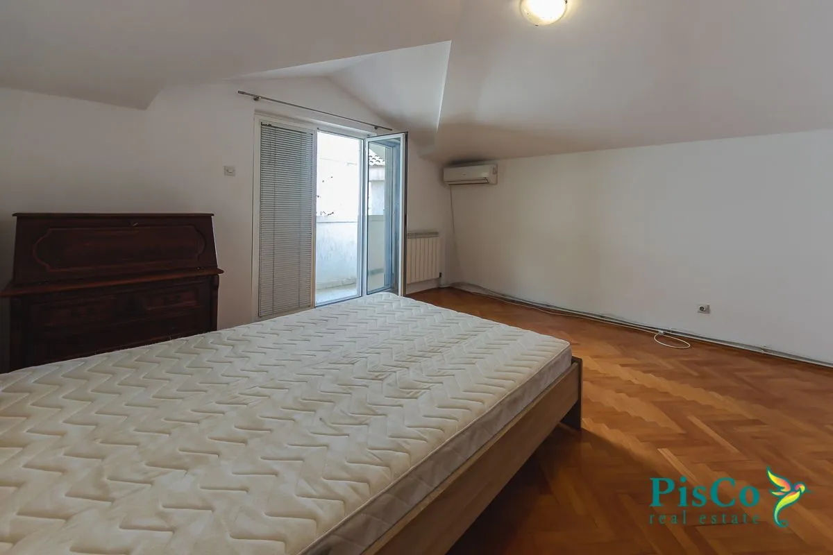Rent, house, 250m², Zabjelo, Podgorica
